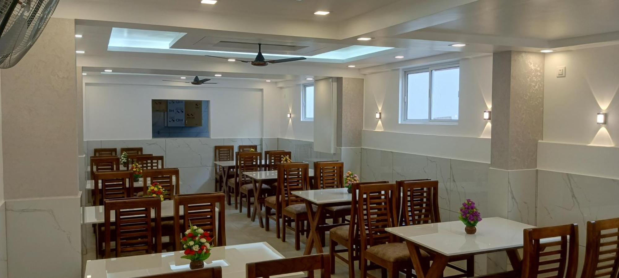 Cochin Airport Hotel Kochi ภายนอก รูปภาพ