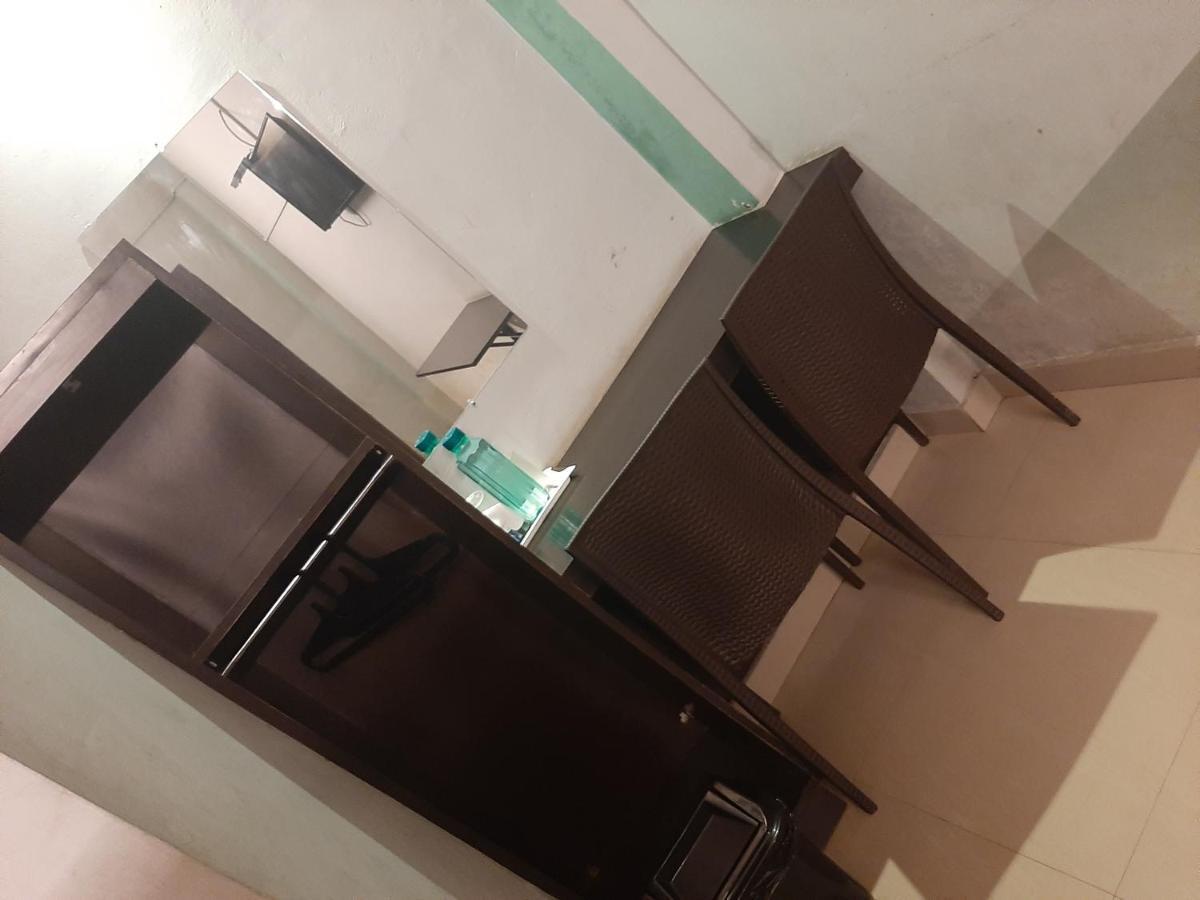 Cochin Airport Hotel Kochi ภายนอก รูปภาพ